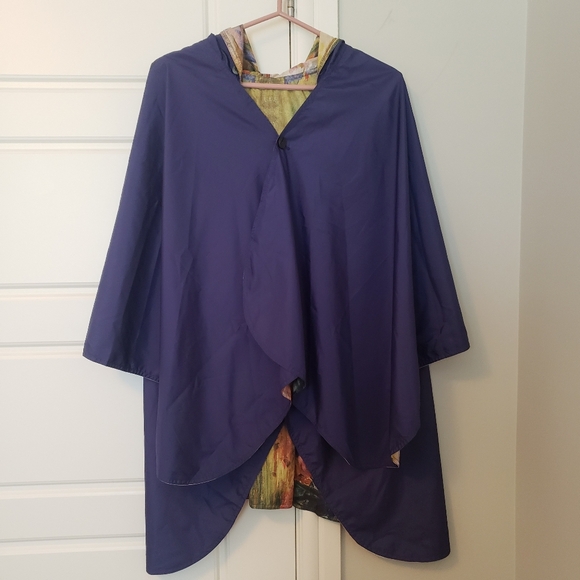 Rain Cape Poncho - Picture 4 of 7